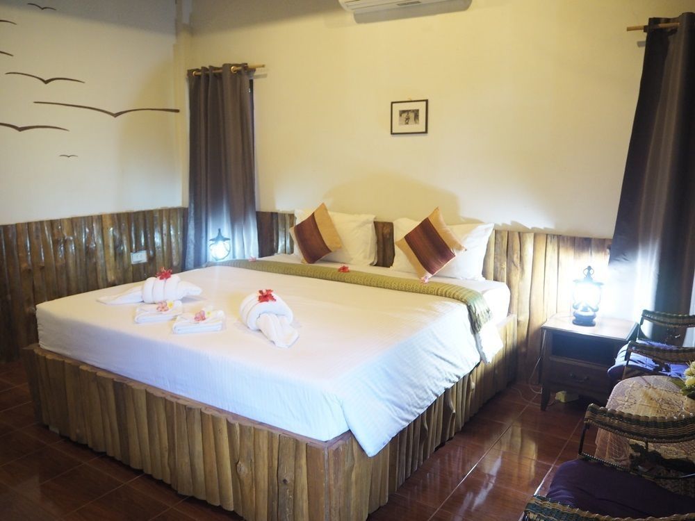 Euro Lanta White Rock Resort Ko Lanta Kültér fotó