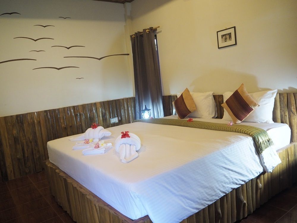 Euro Lanta White Rock Resort Ko Lanta Kültér fotó