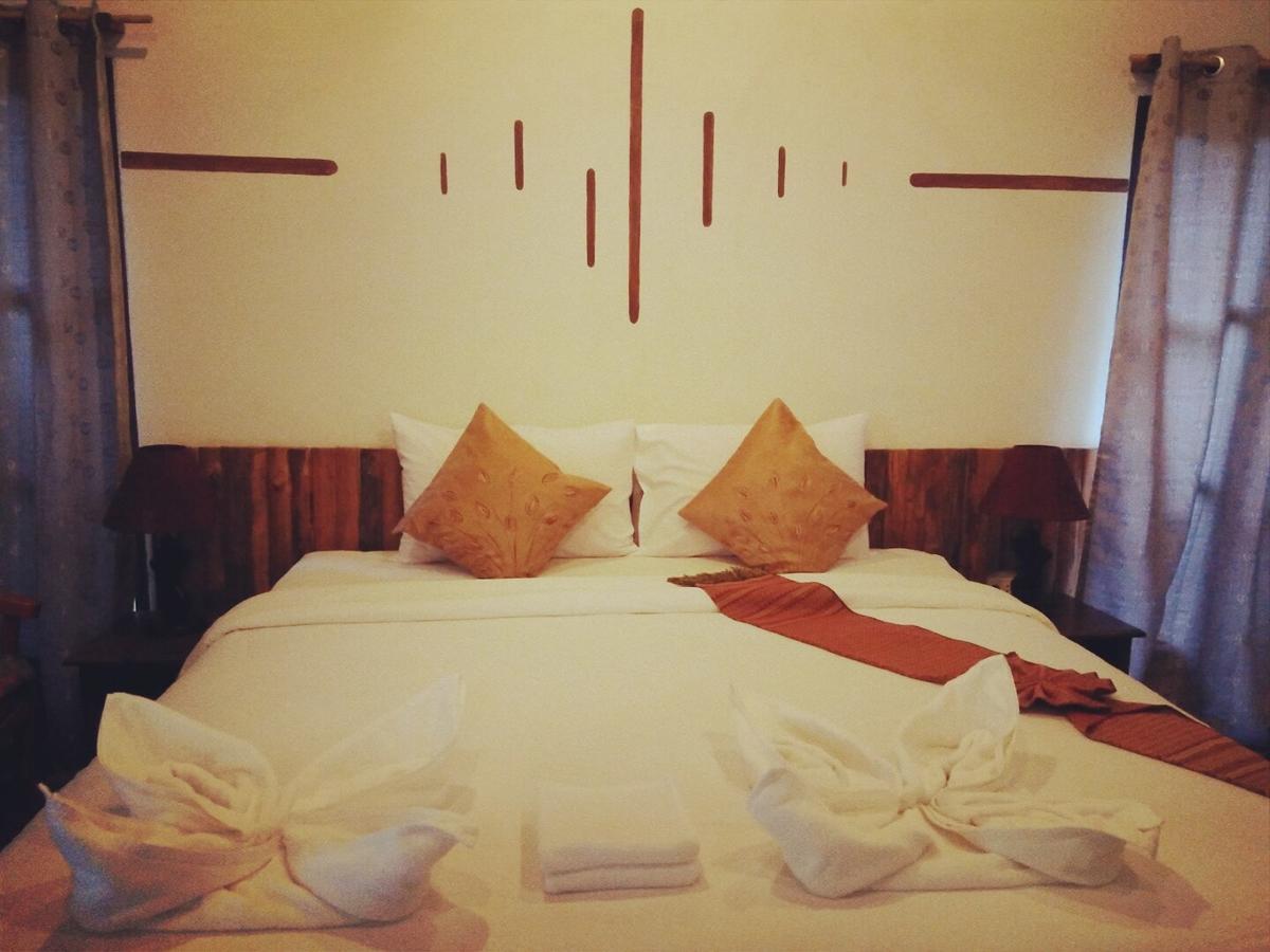 Euro Lanta White Rock Resort Ko Lanta Kültér fotó