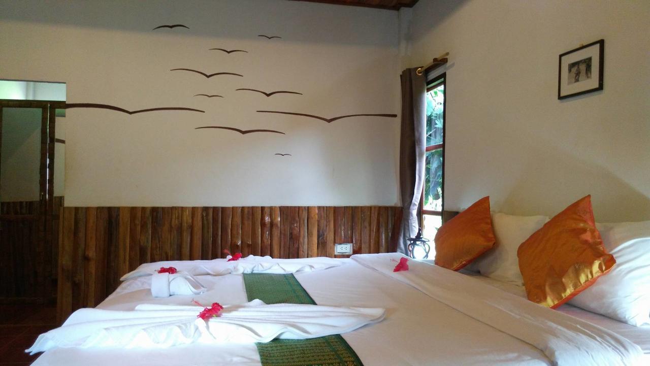Euro Lanta White Rock Resort Ko Lanta Kültér fotó