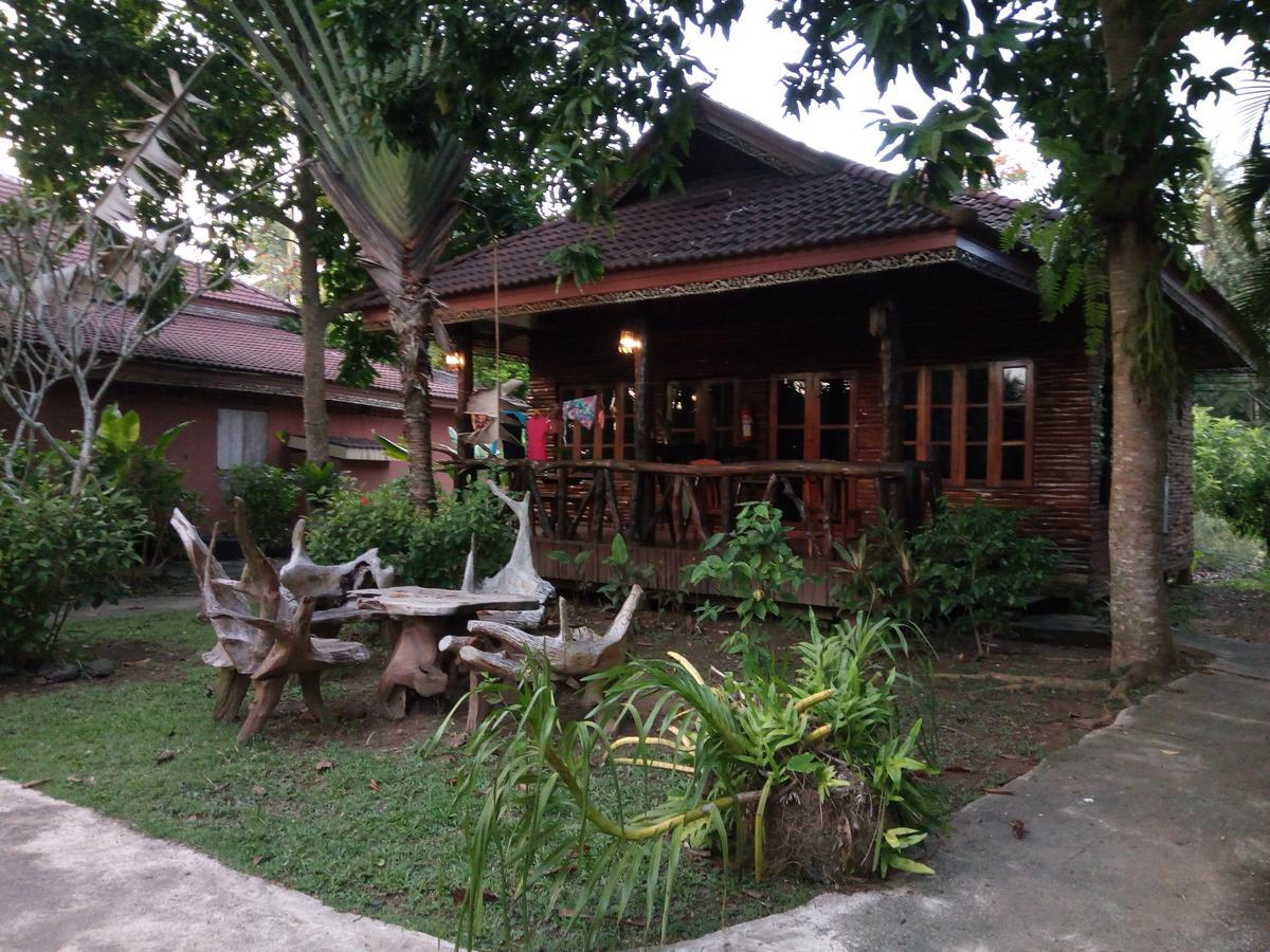 Euro Lanta White Rock Resort Ko Lanta Szoba fotó