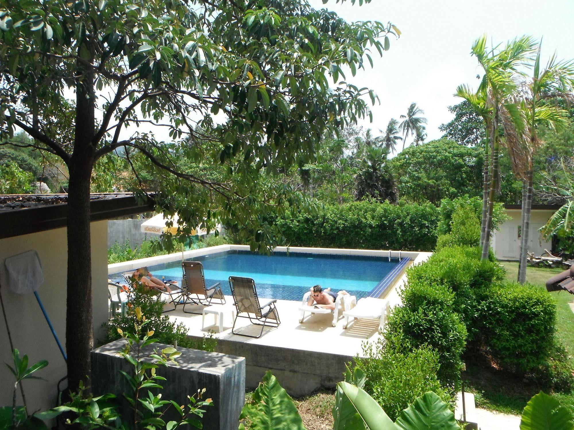 Euro Lanta White Rock Resort Ko Lanta Kültér fotó